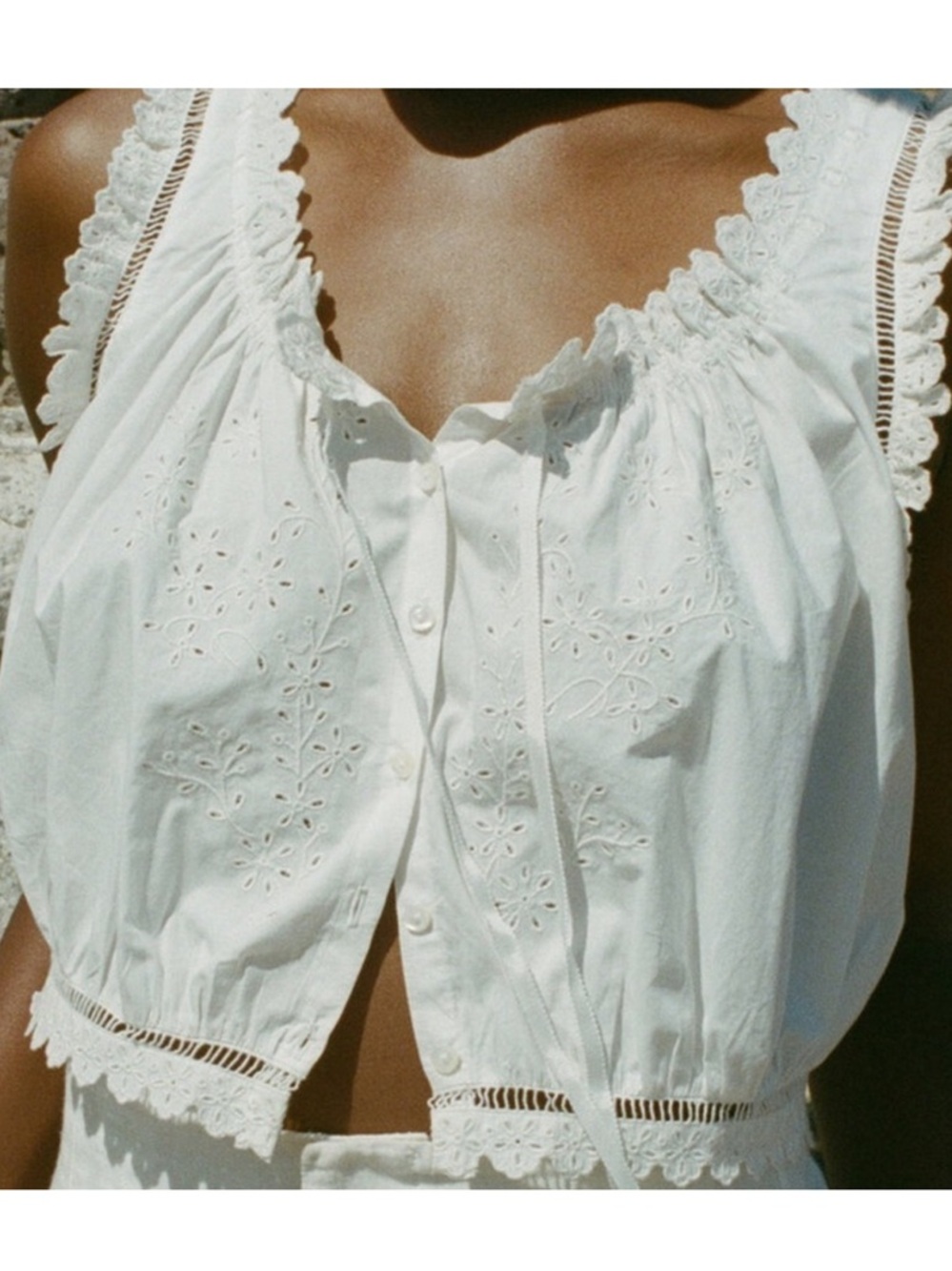Doen Traveler Top in Salt